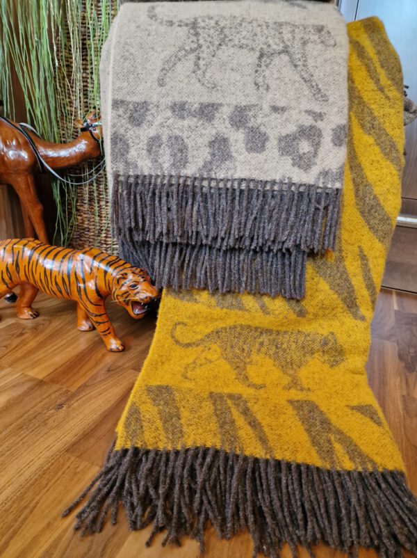 Wollplaid & Wolldecke "Tirol T Tiger" braun-senf – Bild 6