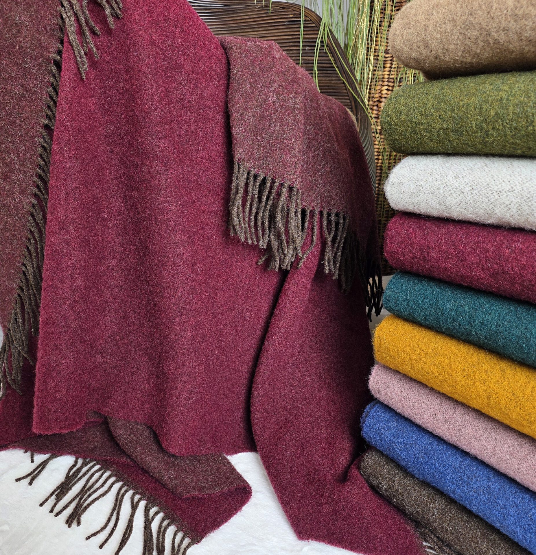 Wollplaid & Wolldecke "Tirol DF" braun-dunkelrot – Bild 5