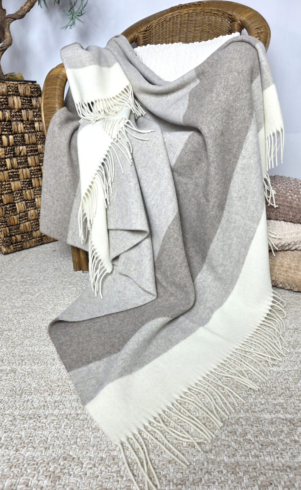 Wolldecken und Wollplaids