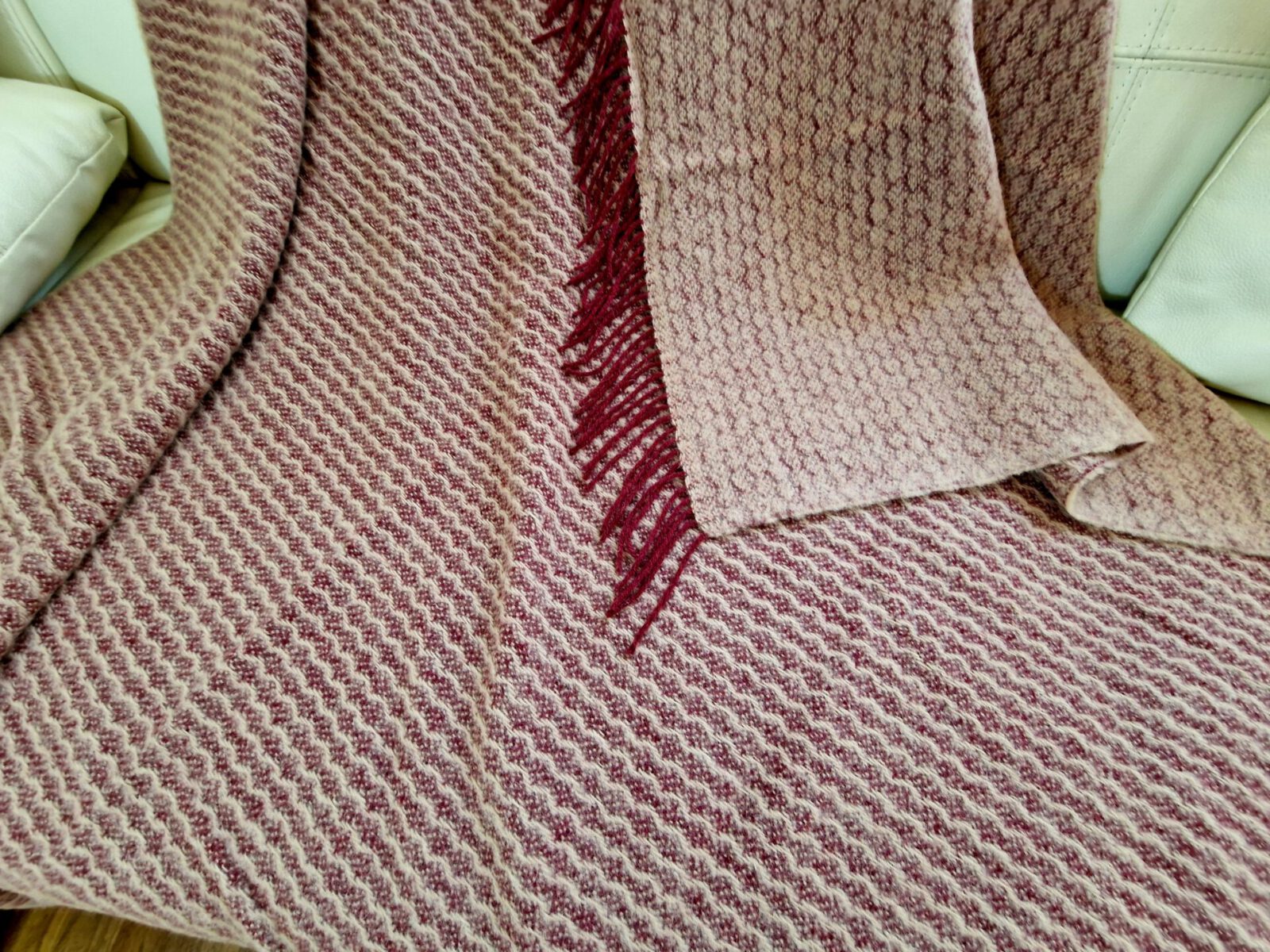 Wolldecken und Wollplaids