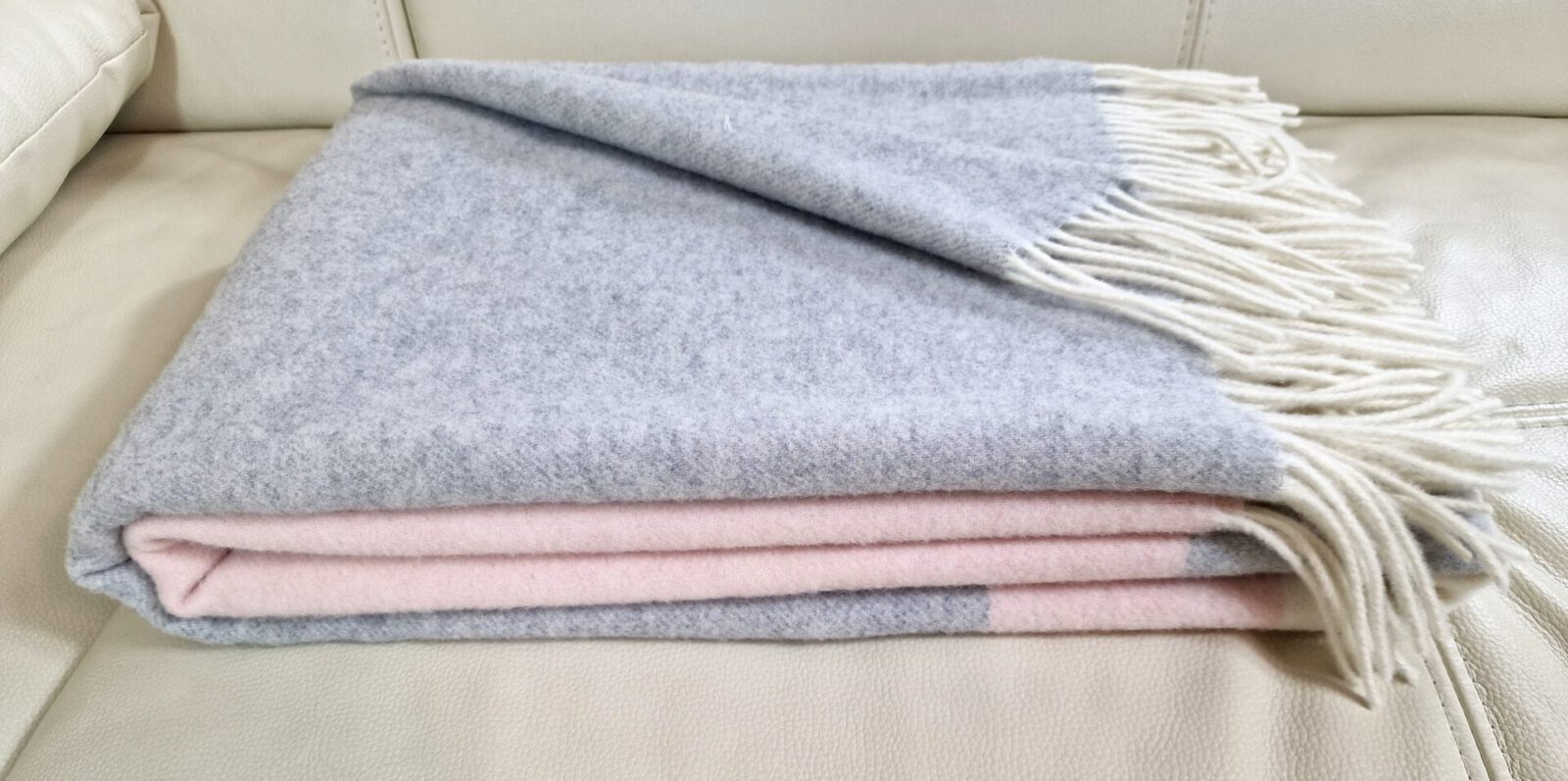 Wolldecken und Wollplaids