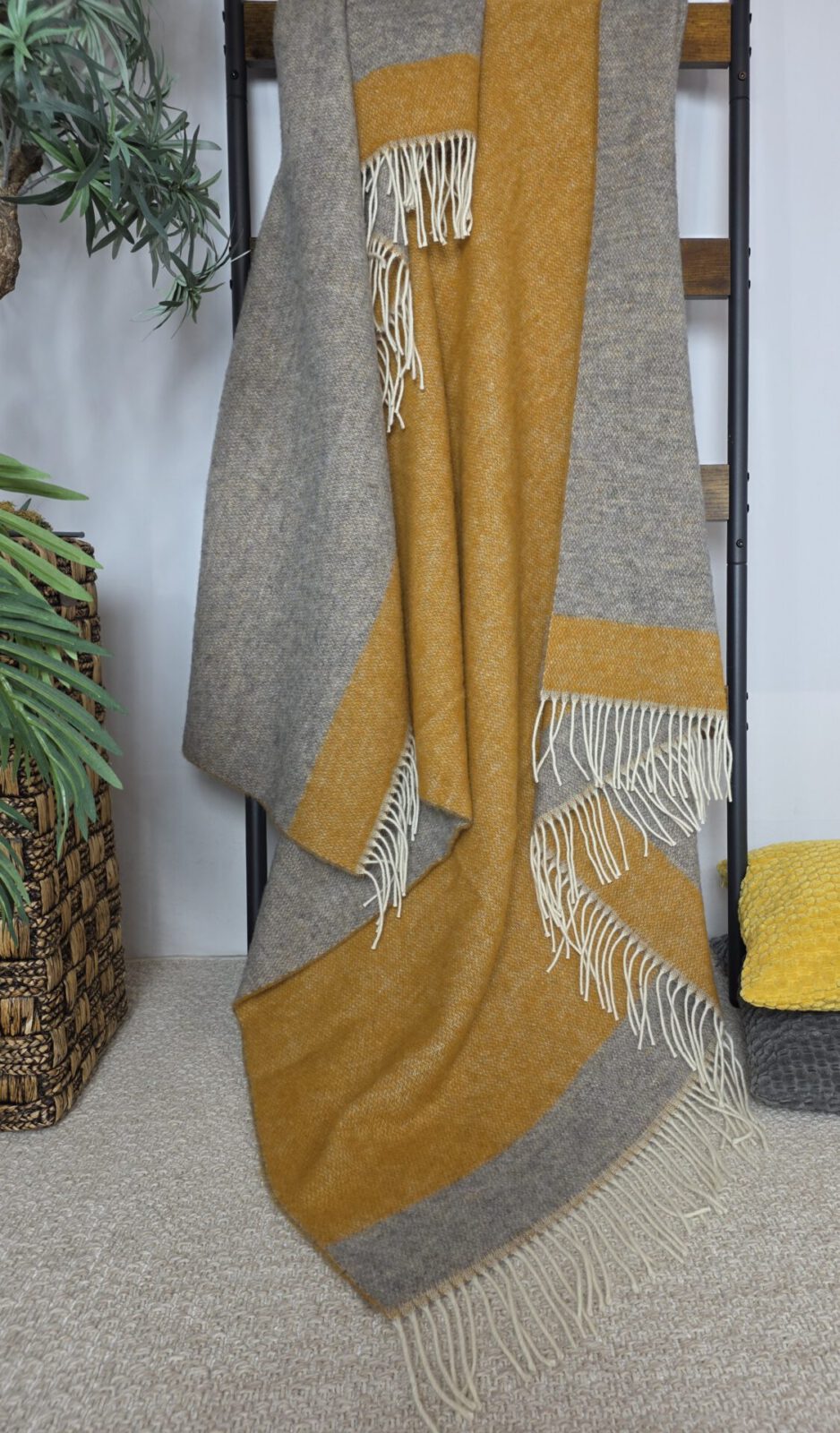 Wolldecken und Wollplaids