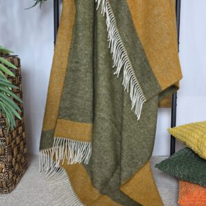 Alternative view of Wollplaid & Wolldecke "Tirol DFD" senf-olive