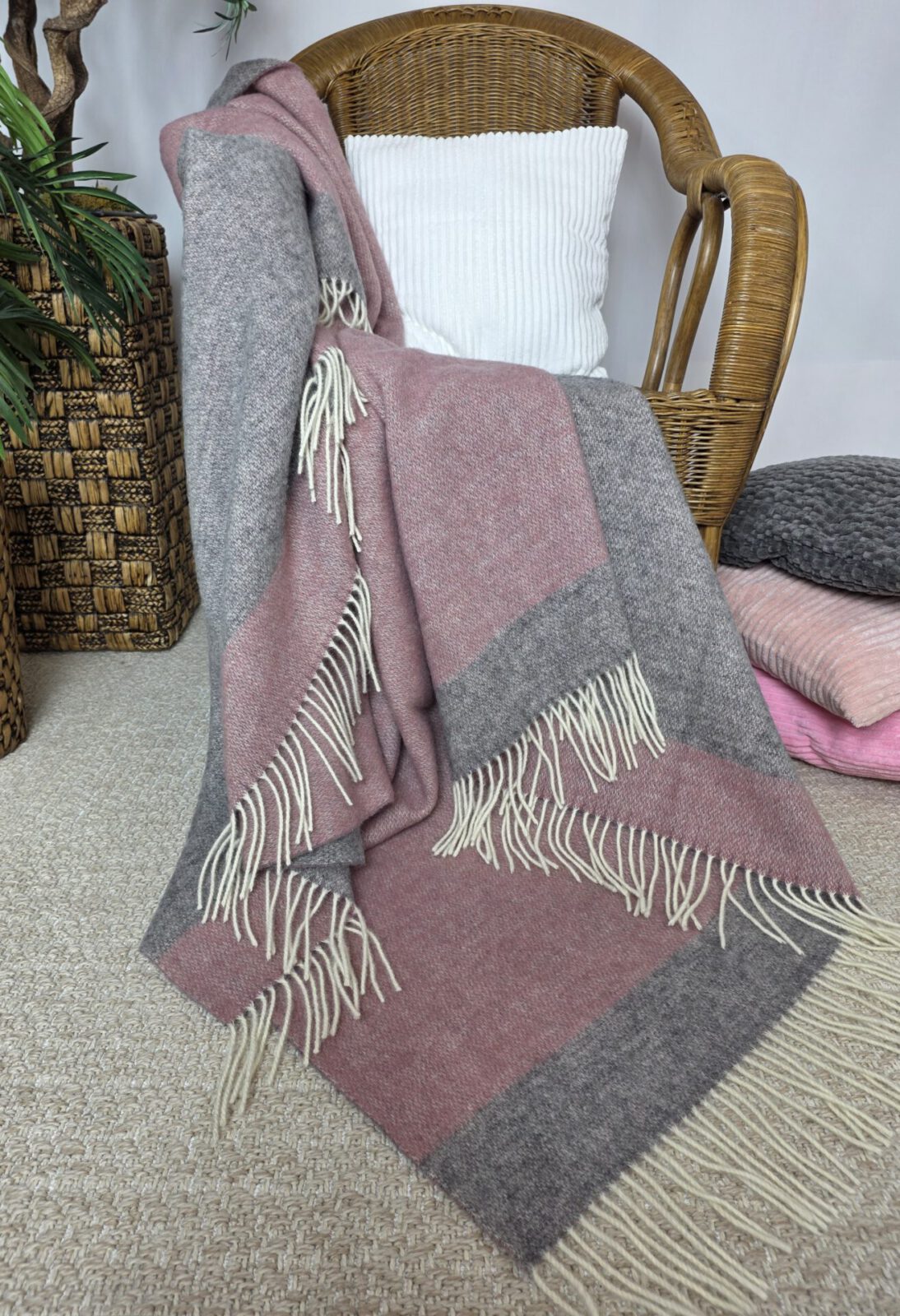 Wolldecken und Wollplaids