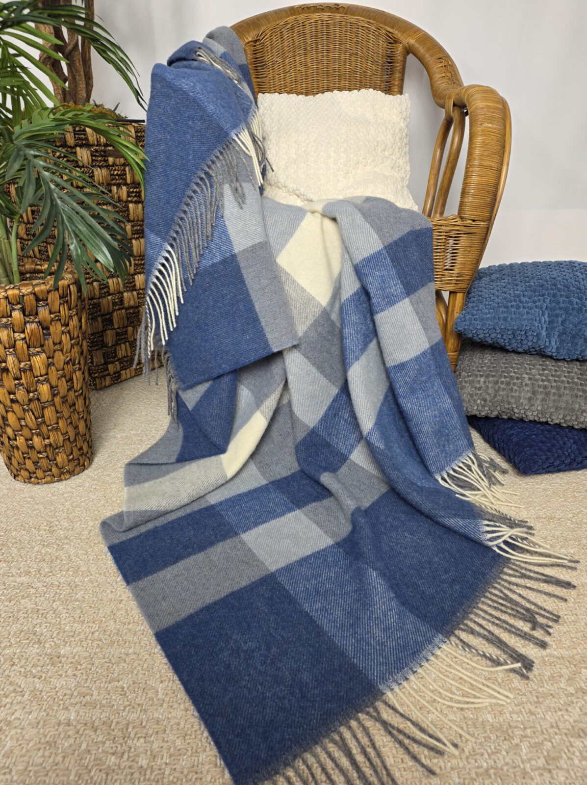 Wolldecken und Wollplaids