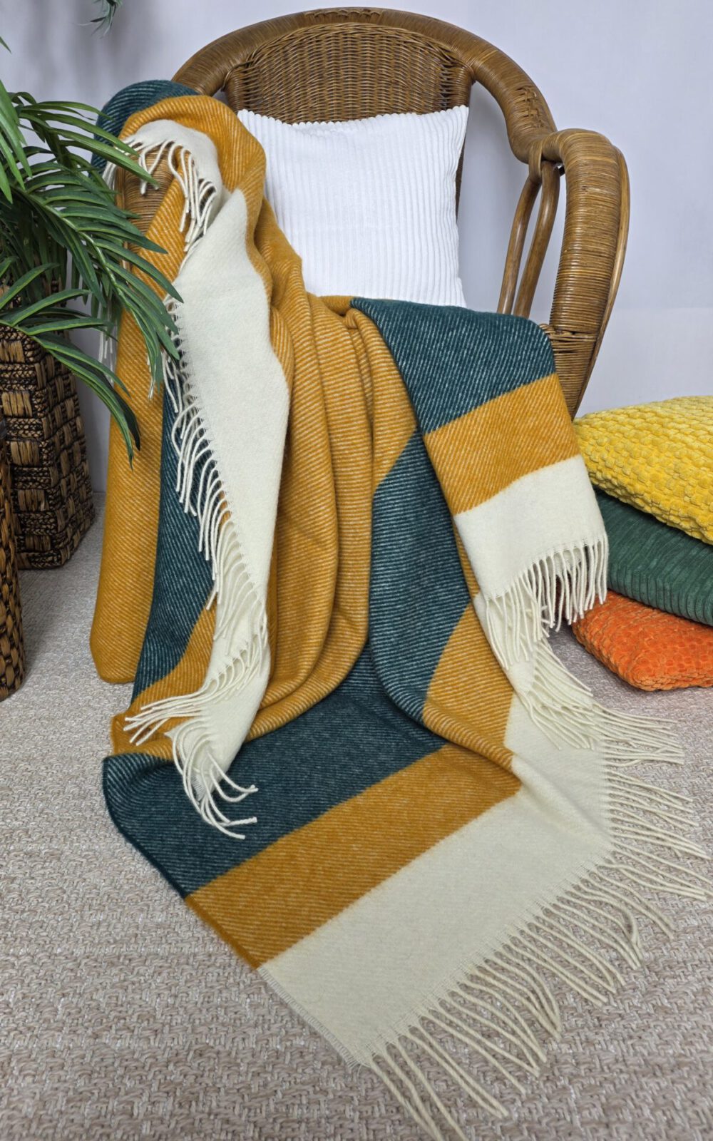 Wolldecken und Wollplaids