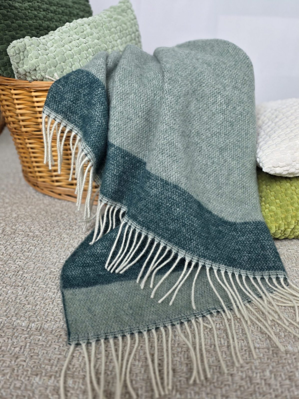 Wolldecken und Wollplaids