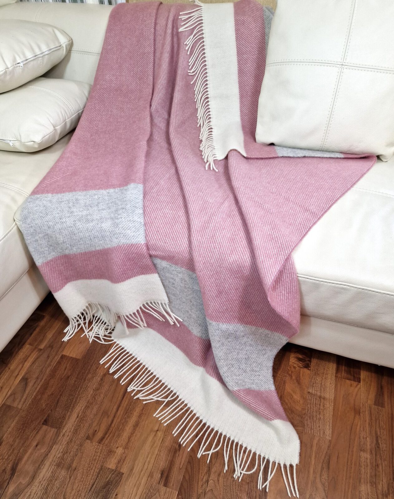 Wolldecken und Wollplaids