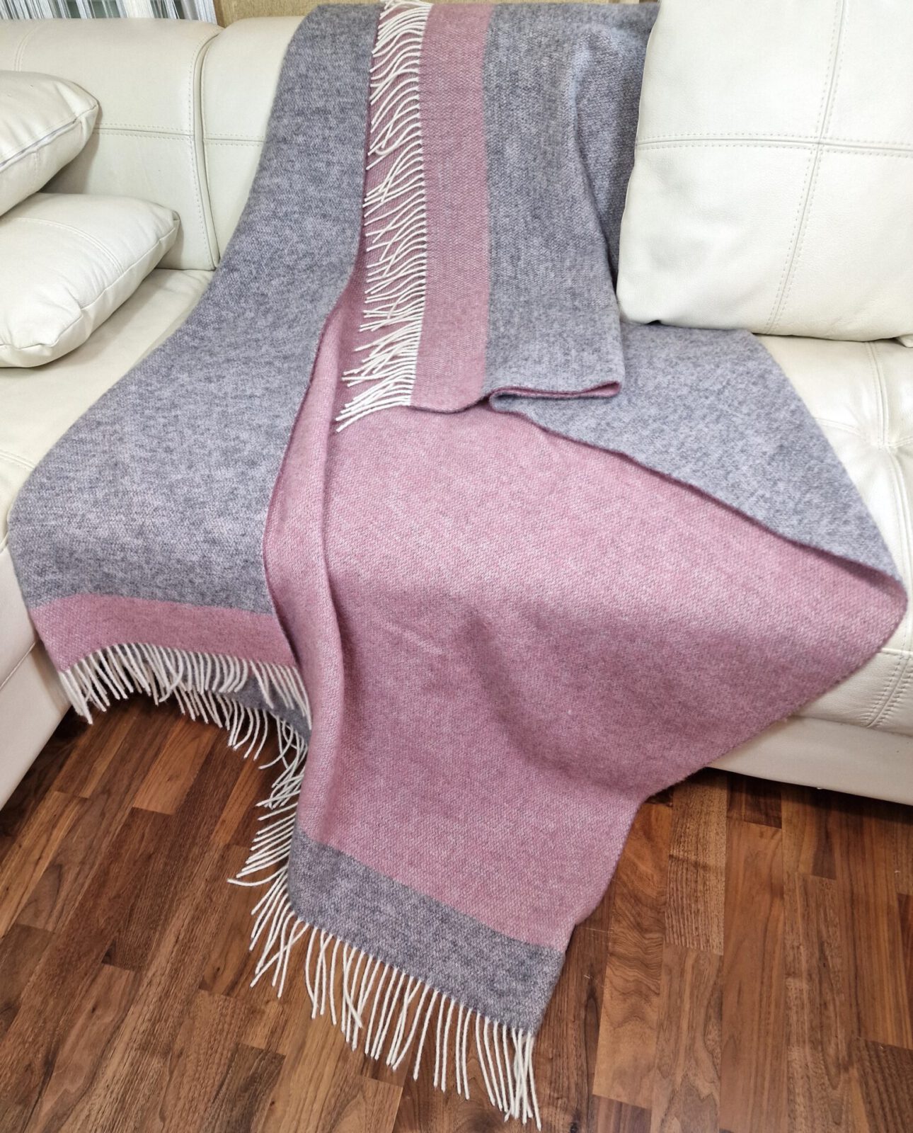 Wolldecken und Wollplaids