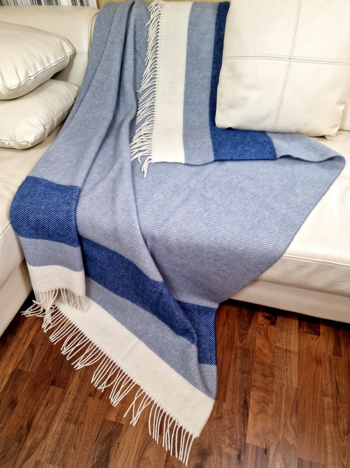 Wolldecken und Wollplaids