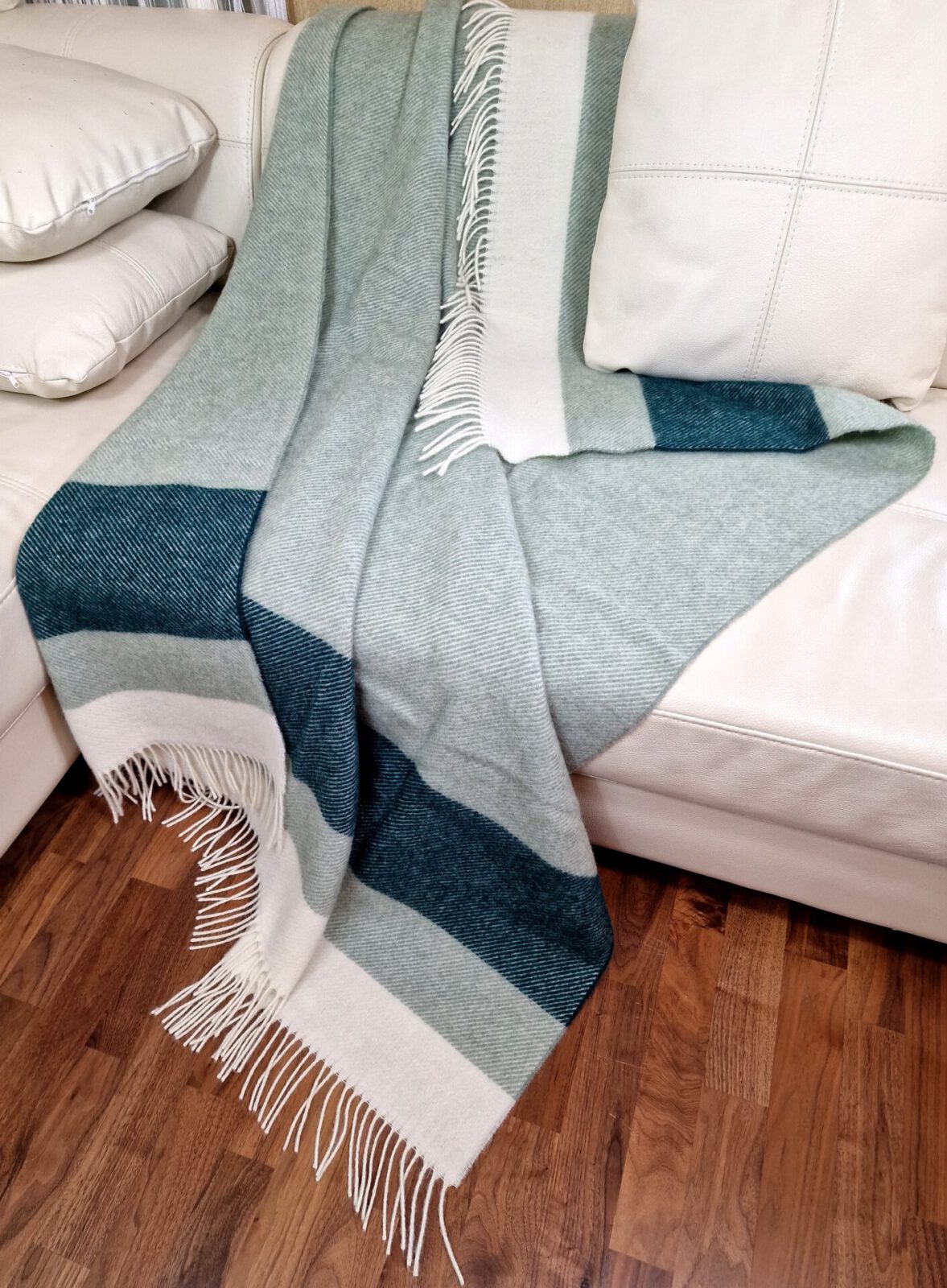 Wolldecken und Wollplaids