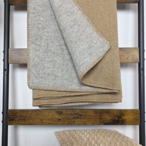 Alternative view of Wollplaid & Wolldecke "Selva DF" hellgrau-beige