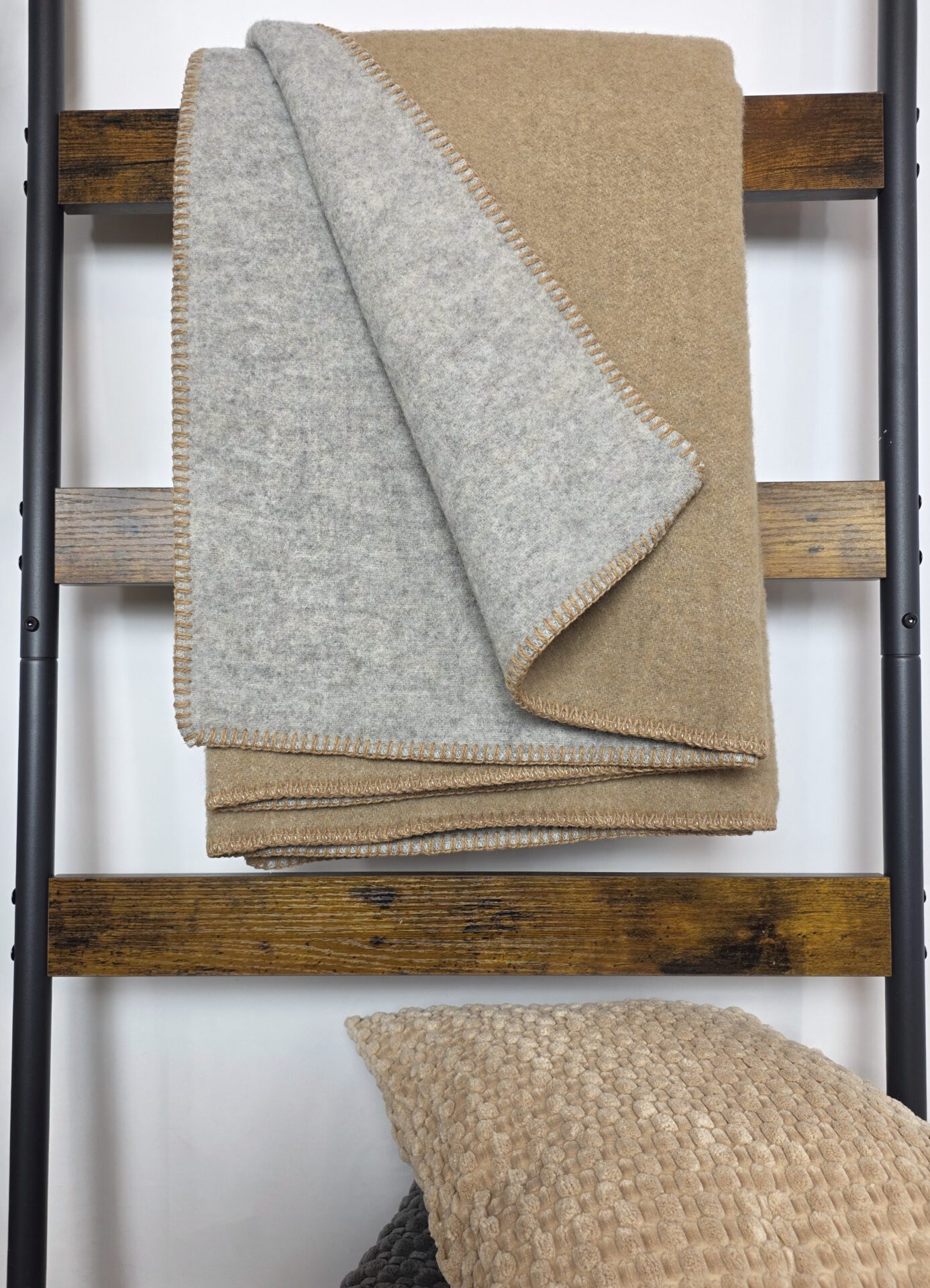 Wollplaid & Wolldecke "Selva DF" hellgrau-beige – Bild 3