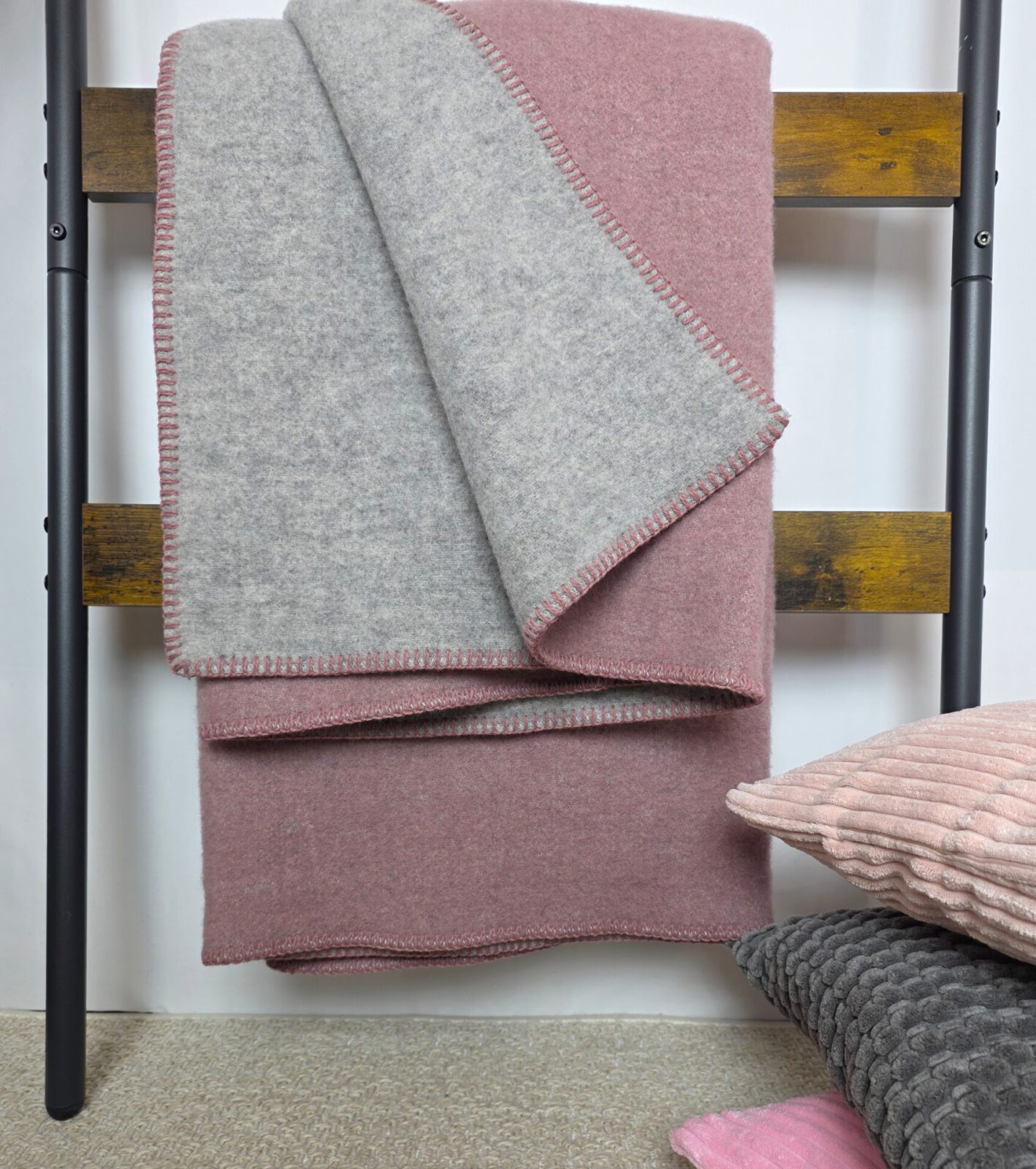 Wolldecken und Wollplaids