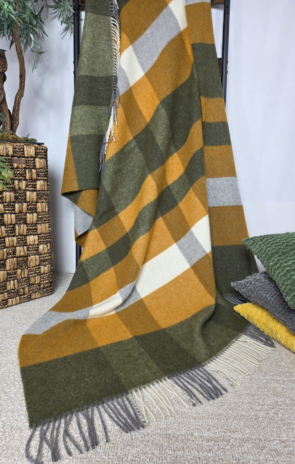 Wolldecken und Wollplaids