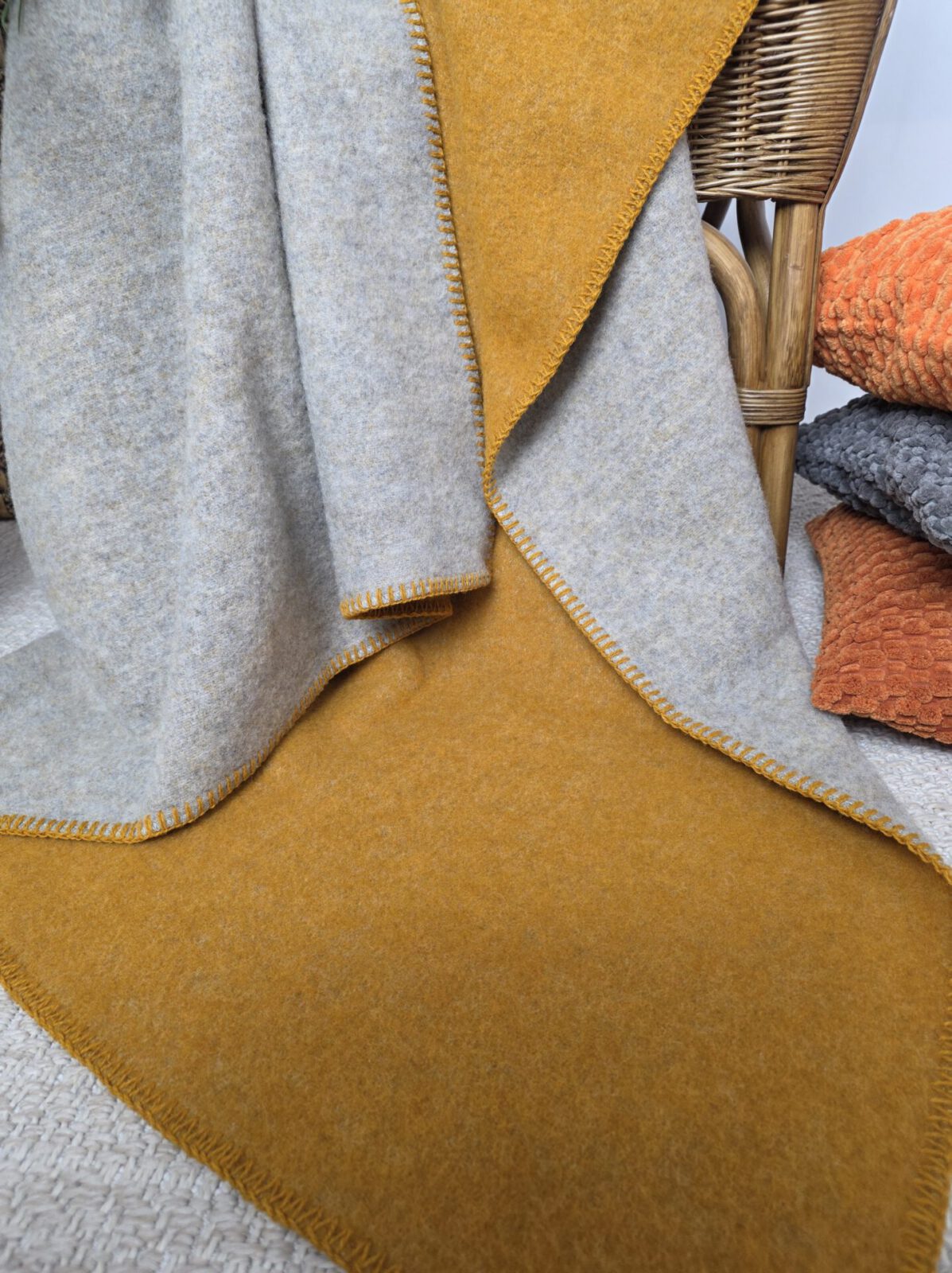 Wolldecken und Wollplaids