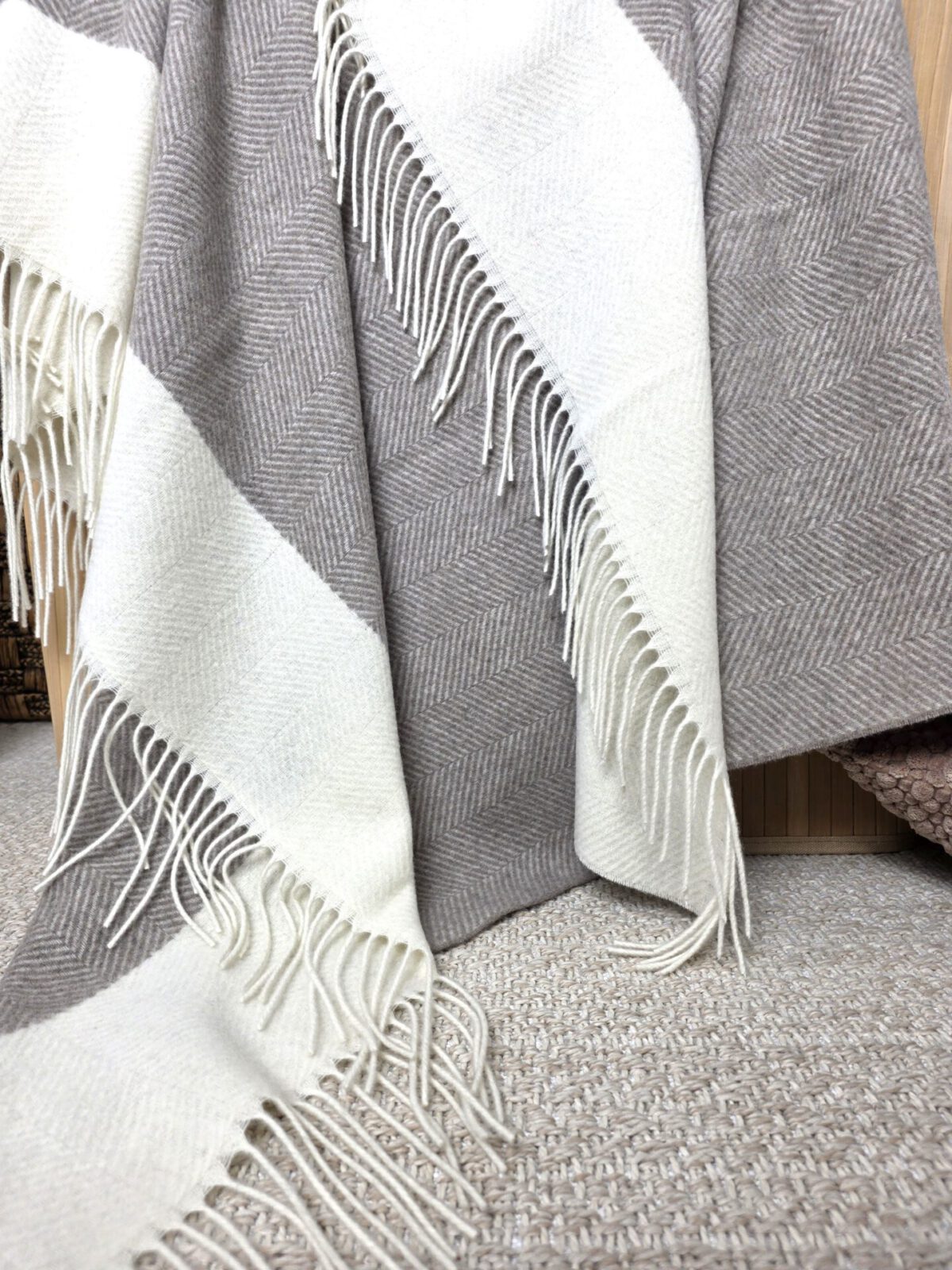 Wolldecken und Wollplaids