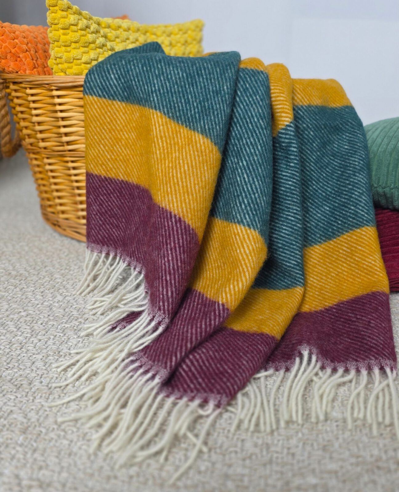Wolldecken und Wollplaids
