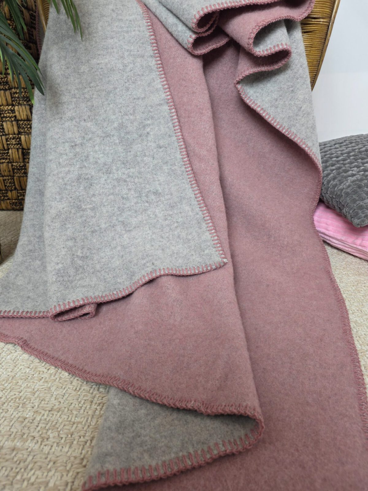 Wolldecken und Wollplaids