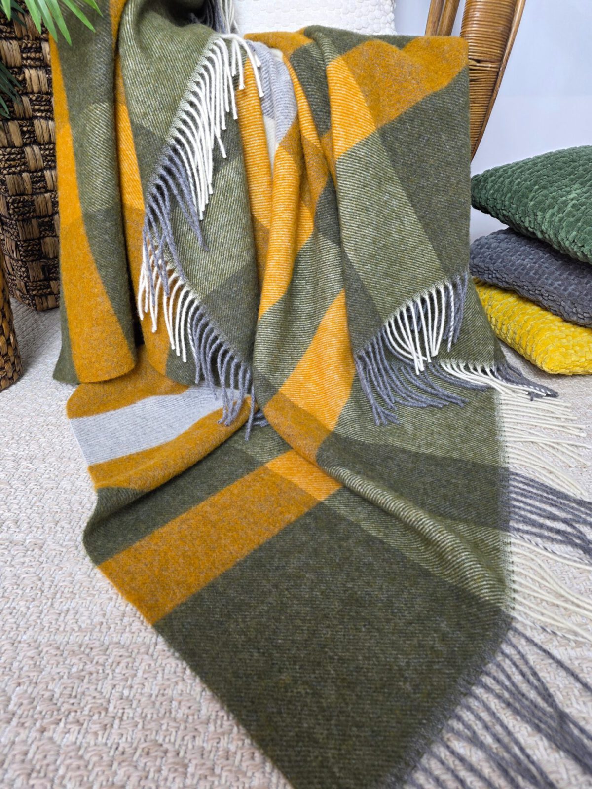 Wolldecken und Wollplaids