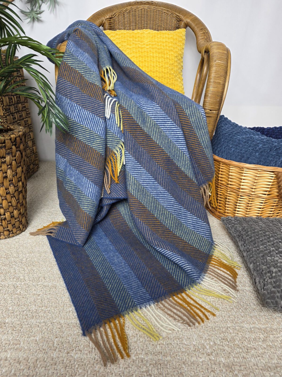 Wolldecken und Wollplaids