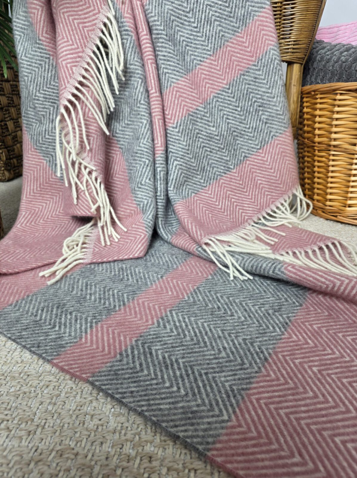 Wolldecken und Wollplaids