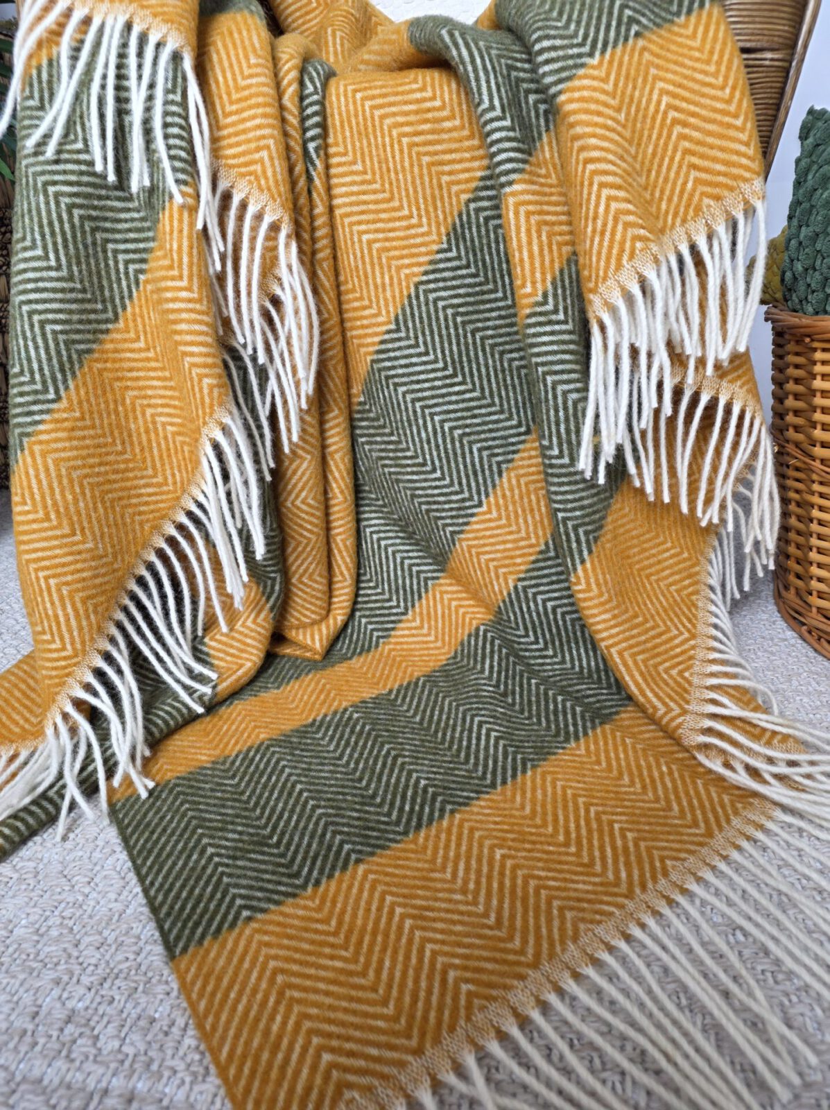 Wolldecken und Wollplaids