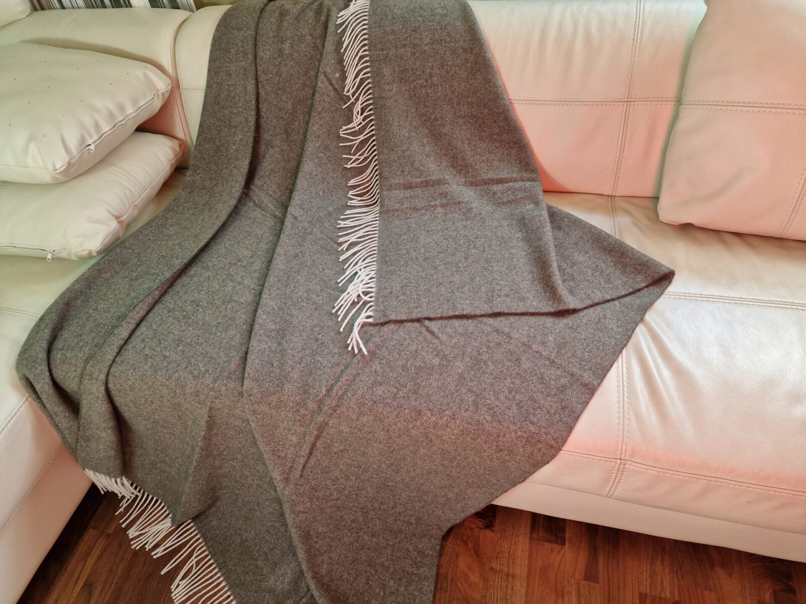 Wolldecken und Wollplaids