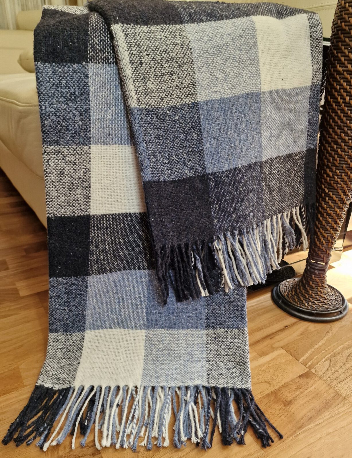 Wolldecken und Wollplaids