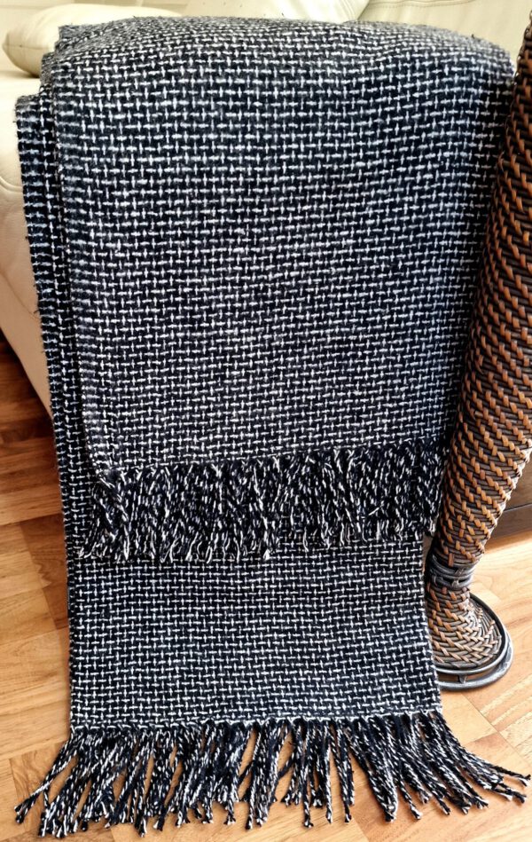 Plaid & Decke aus Polyester und Acryl "Palmera-R" schwarz-weiß – Bild 2
