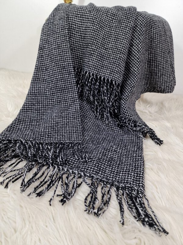 Plaid & Decke aus Polyester und Acryl "Palmera-R" schwarz-weiß – Bild 3