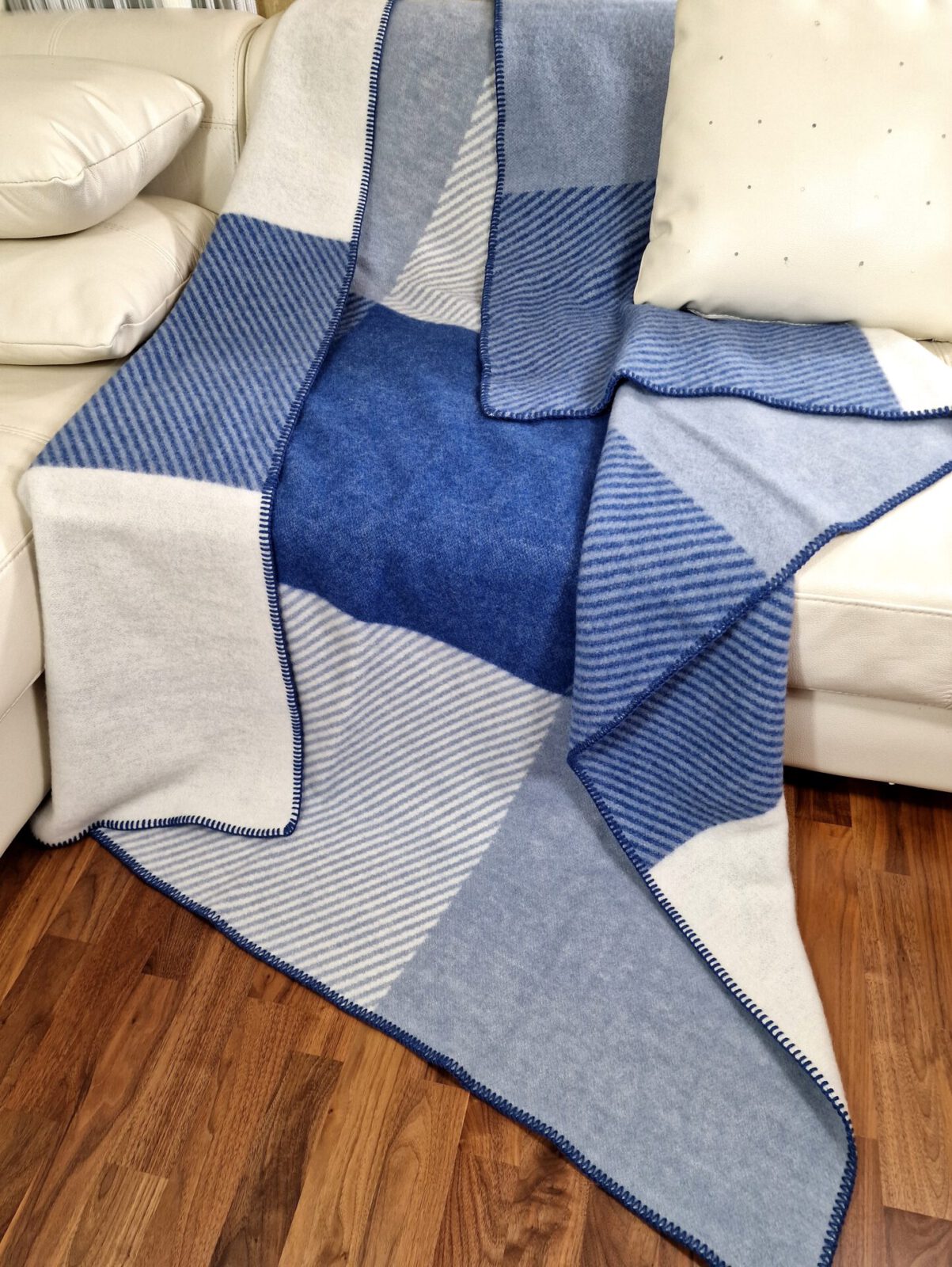 Wolldecken und Wollplaids