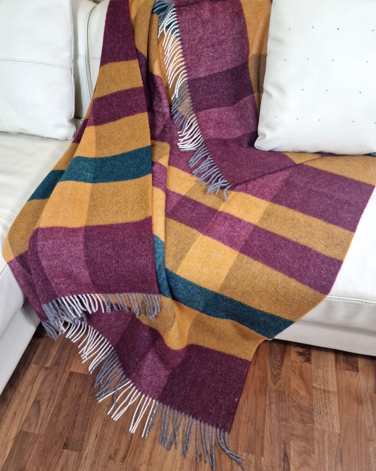 Wolldecken und Wollplaids