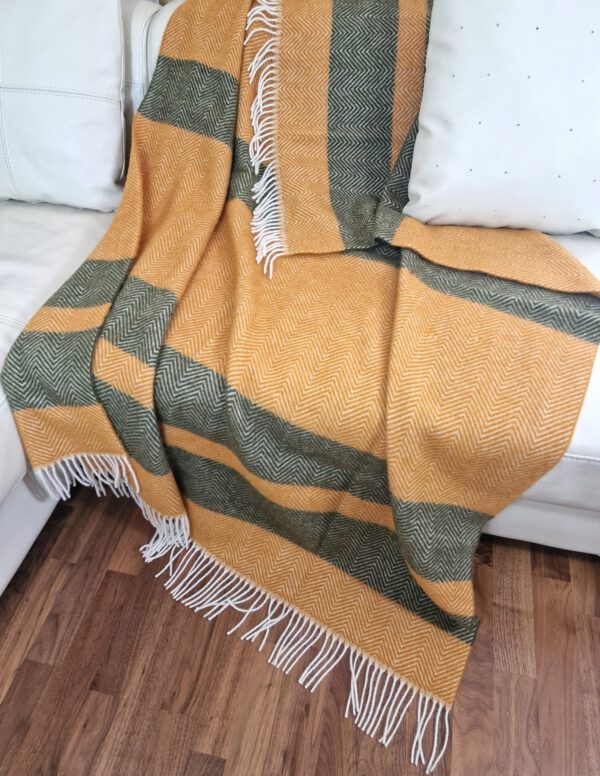 Wollplaid & Wolldecke "Tirol-M" senf-olive – Bild 3