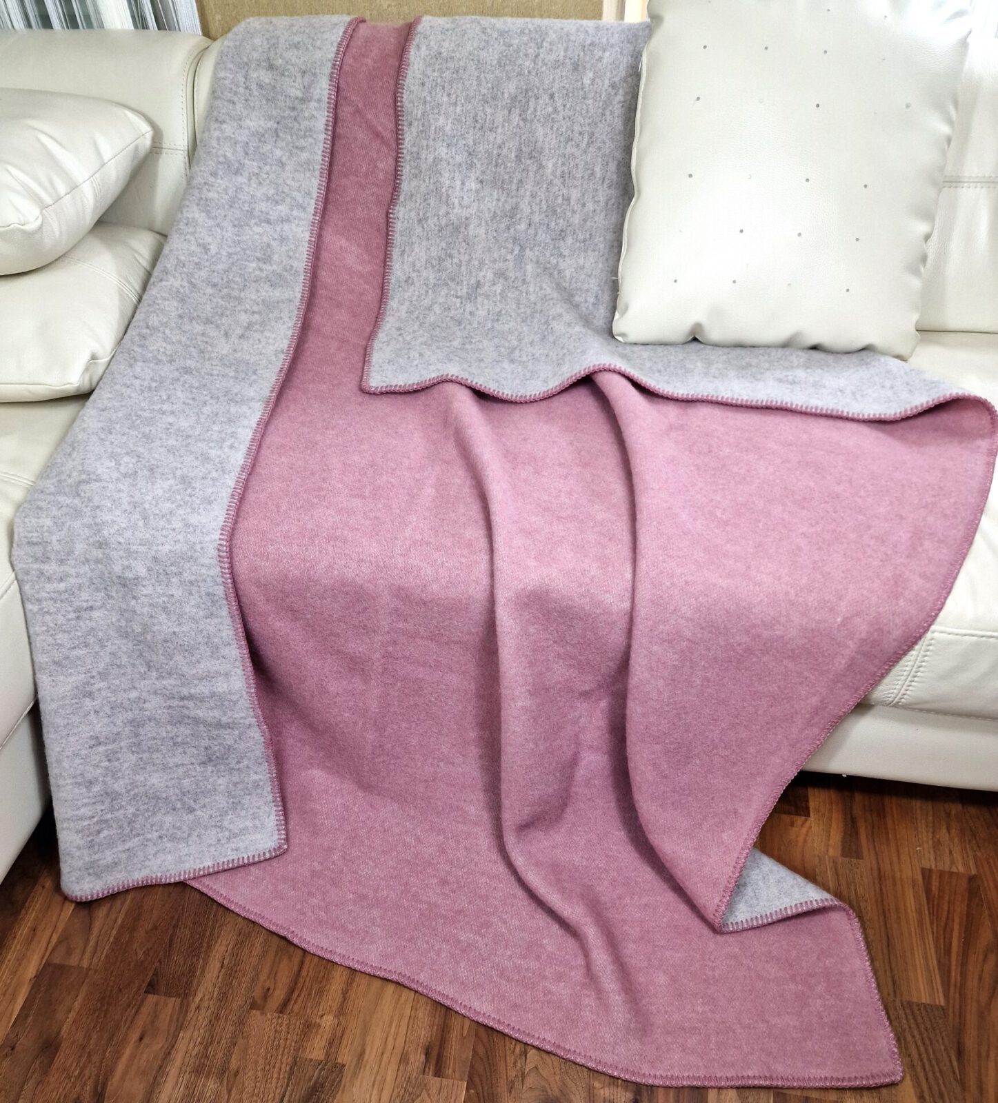 Wolldecken und Wollplaids