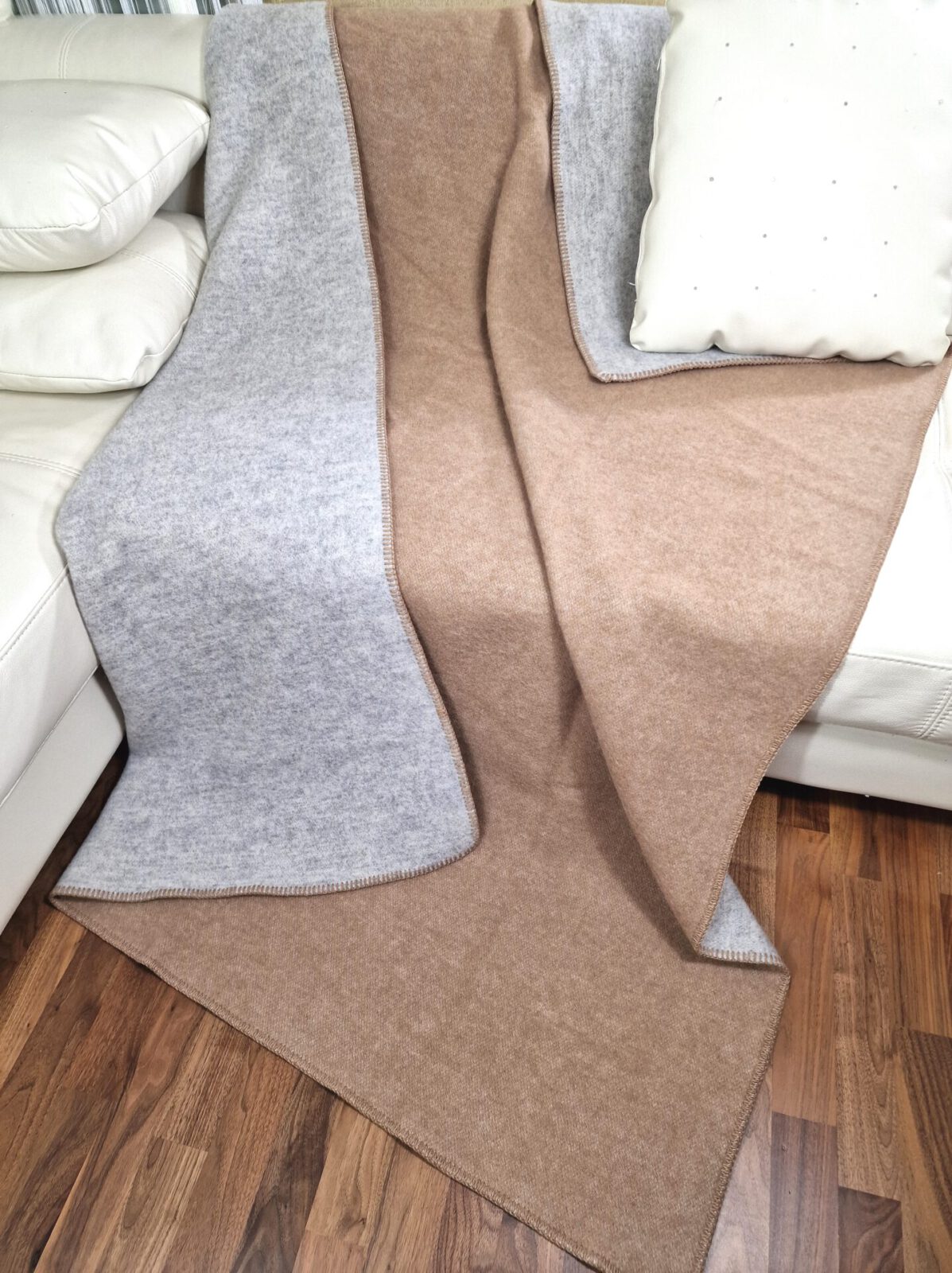 Wolldecken und Wollplaids