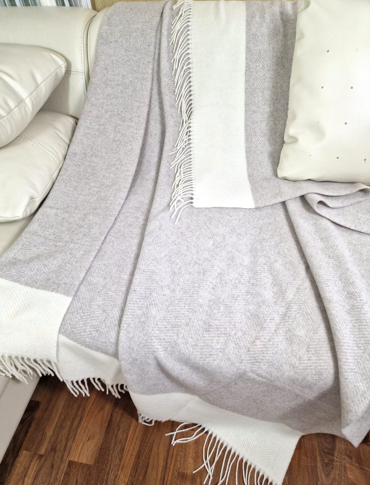 Wolldecken und Wollplaids