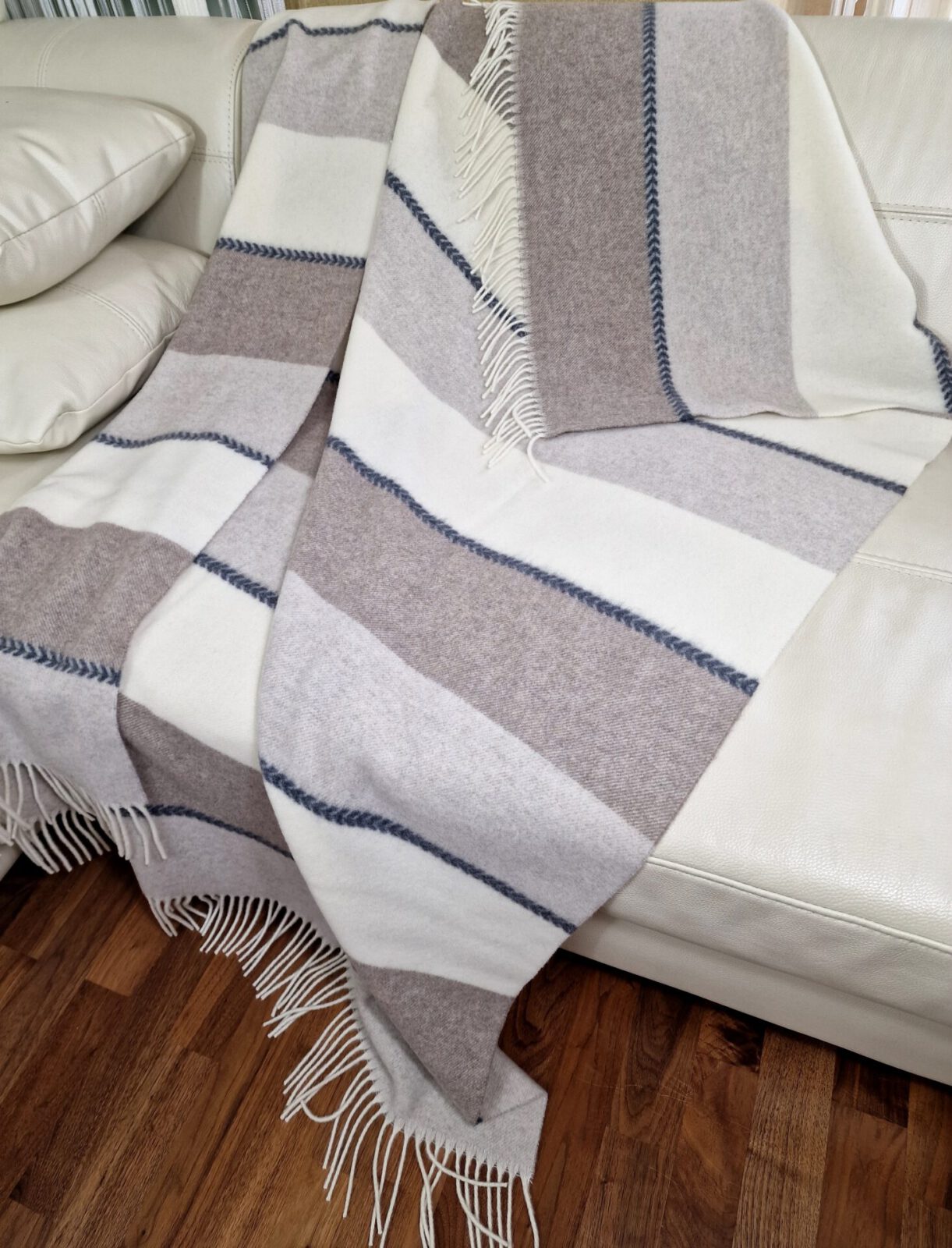Wolldecken und Wollplaids