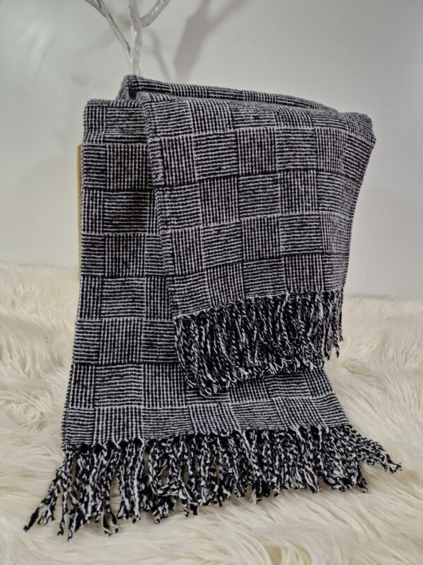 Plaid & Decke aus Polyester und Acryl "Palmera-P" schwarz-weiß – Bild 2