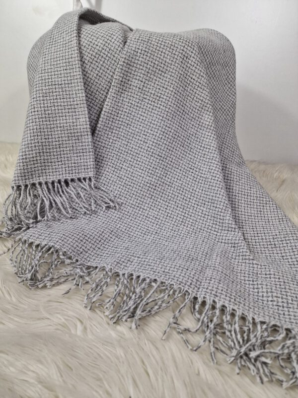 Plaid & Decke aus Polyester und Acryl "Palmera-R" weiß-hellgrau – Bild 3