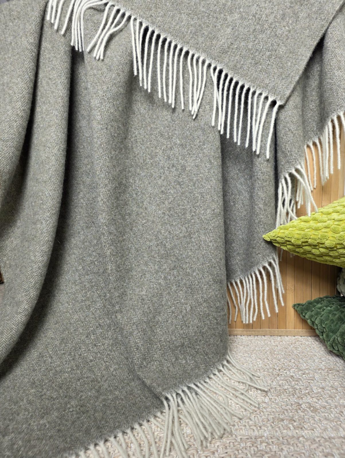 Wolldecken und Wollplaids