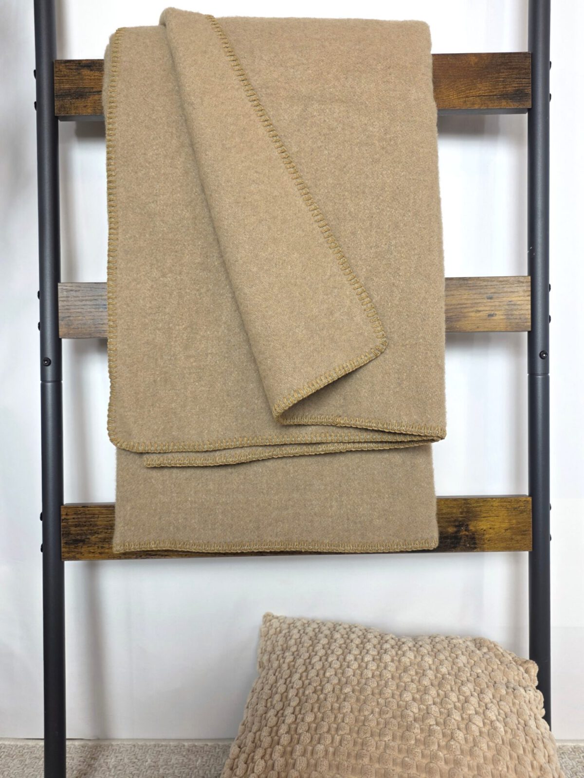 Wolldecken und Wollplaids