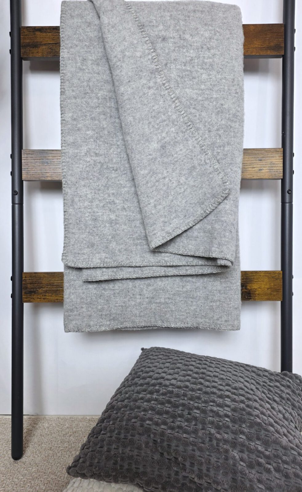Wolldecken und Wollplaids