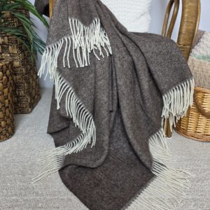 Alternative view of Wollplaid & Wolldecke "Tirol A" braun