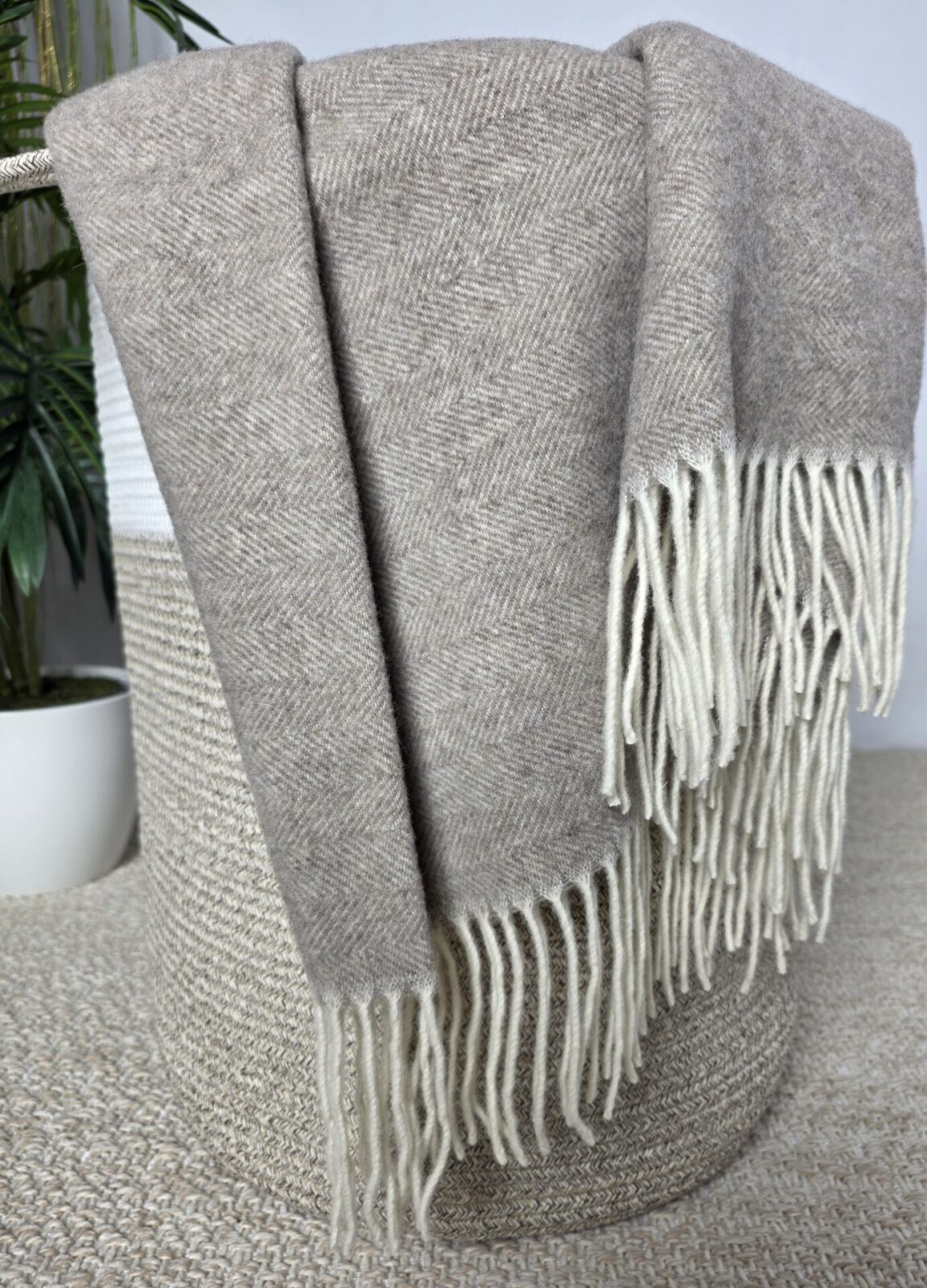 Wolldecken und Wollplaids