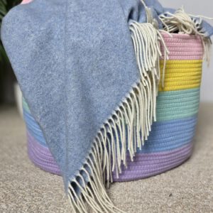 Alternative view of Wolldecke & Wollplaid, 90 % Merinowolle,10% Kaschmir "Faro C" hellblau