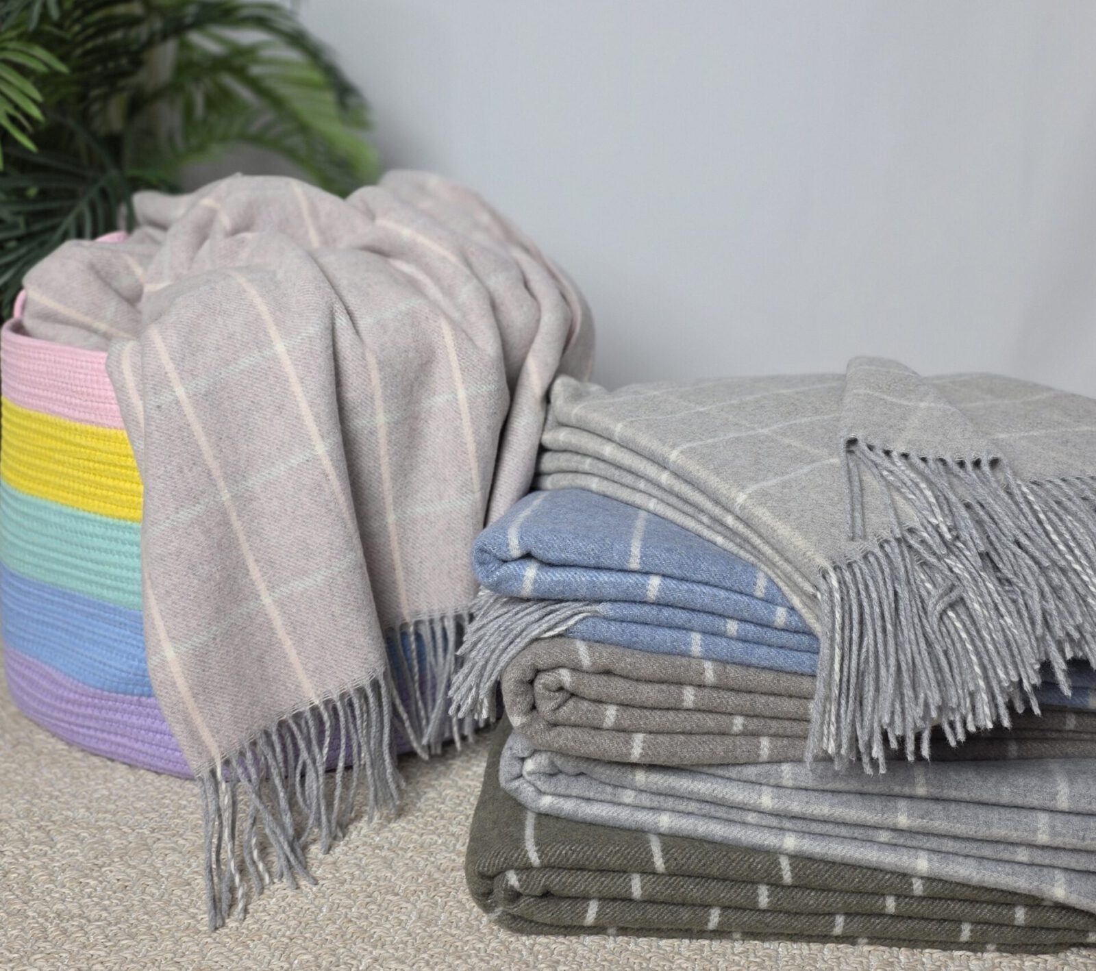 Wolldecken und Wollplaids