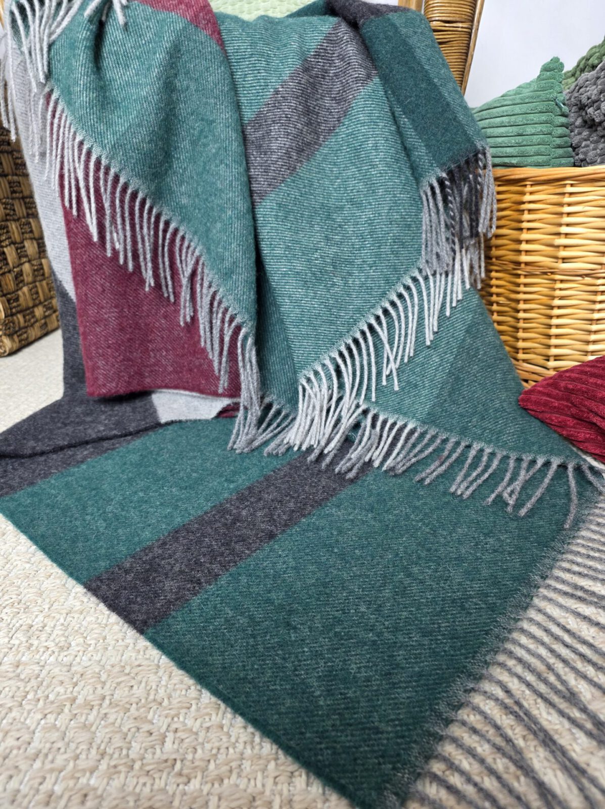 Wolldecken und Wollplaids