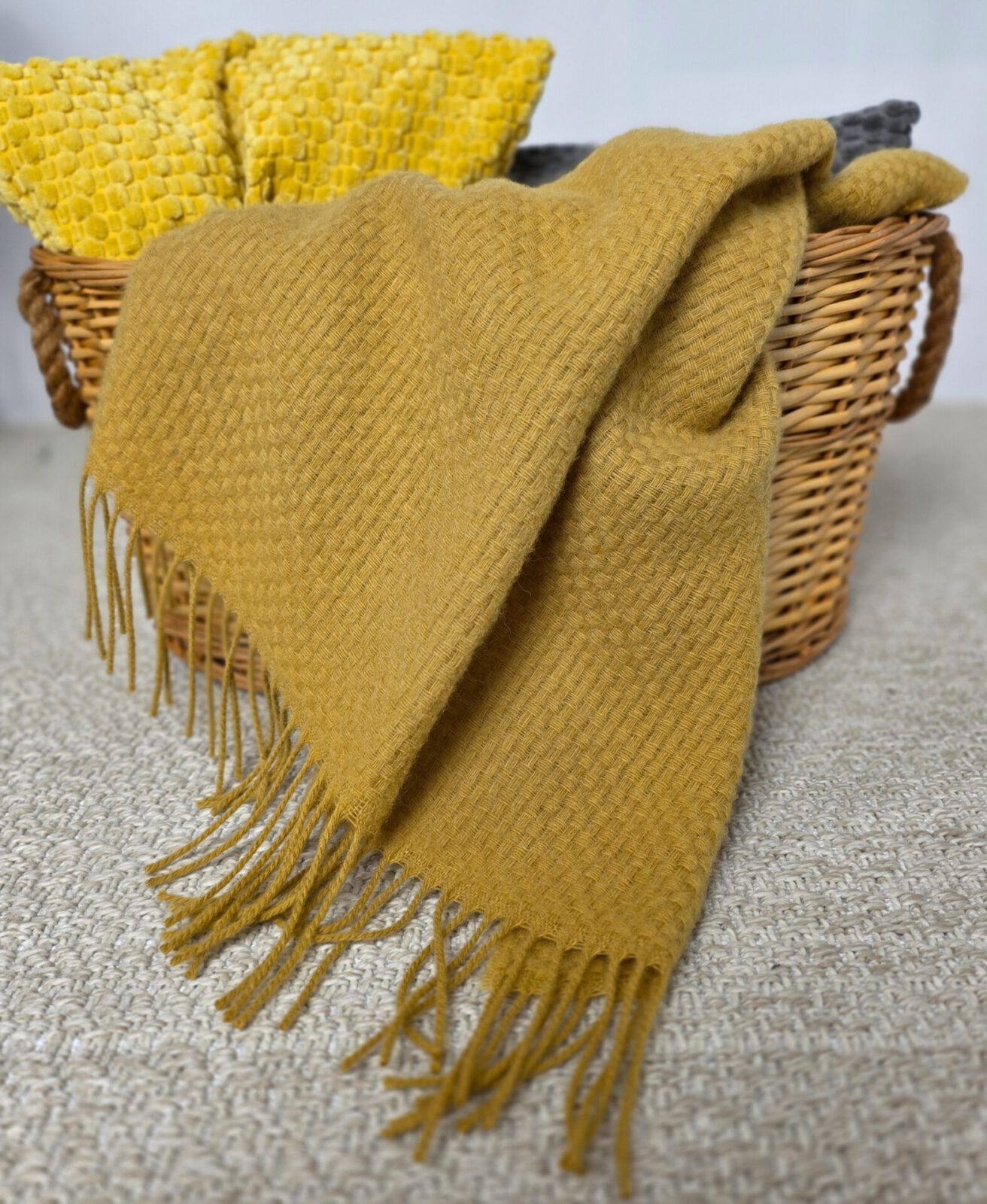 Wolldecken und Wollplaids