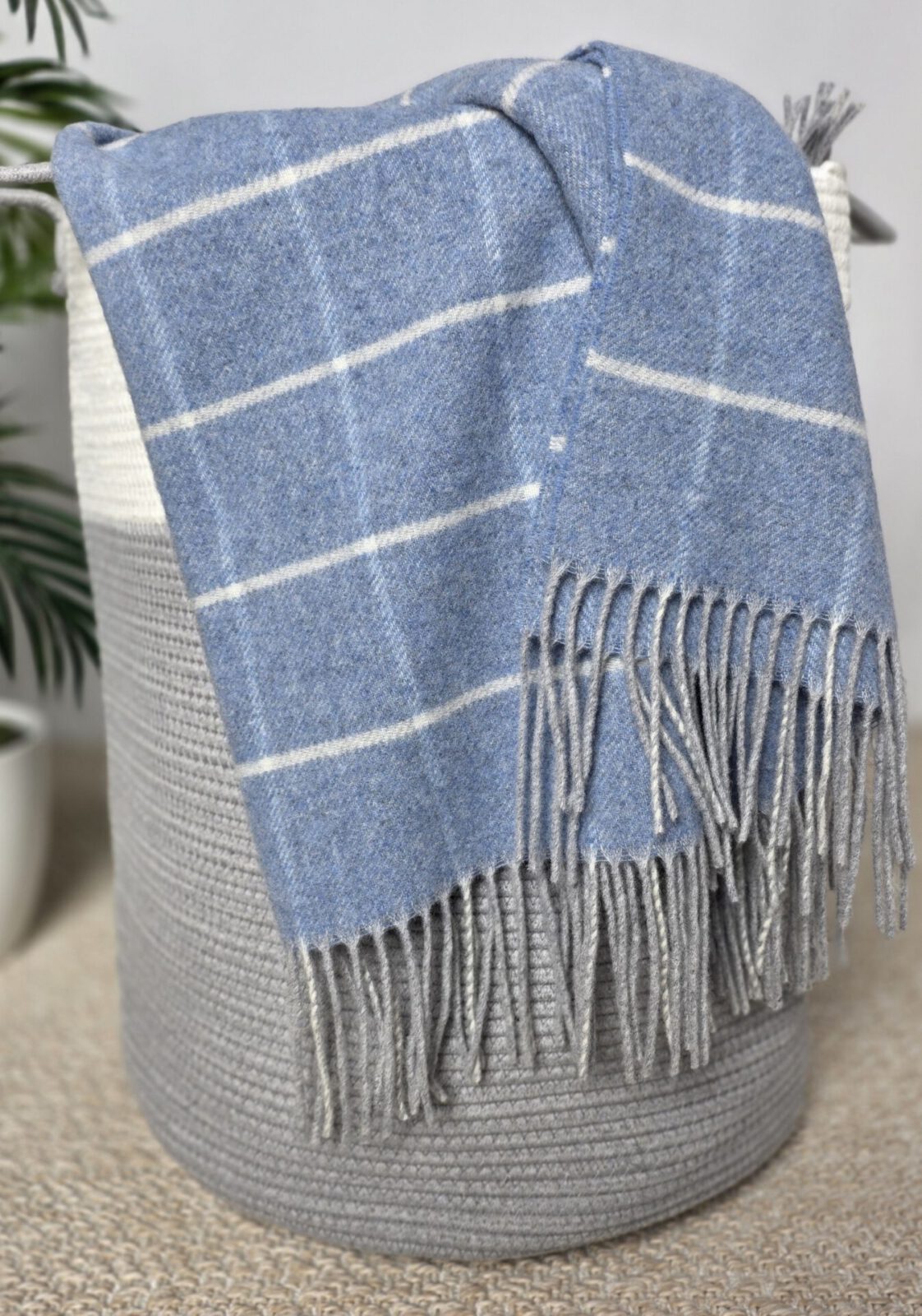 Wolldecken und Wollplaids